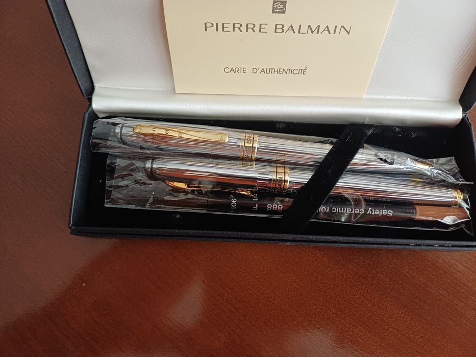 Conjuntos canetas esferográficas Pierre Balmain