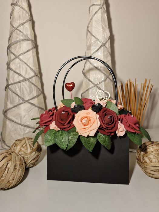 Prezent - Róże w torebce