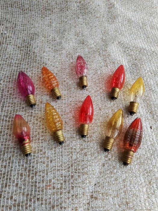 Żaróweczki choinkowe PRL