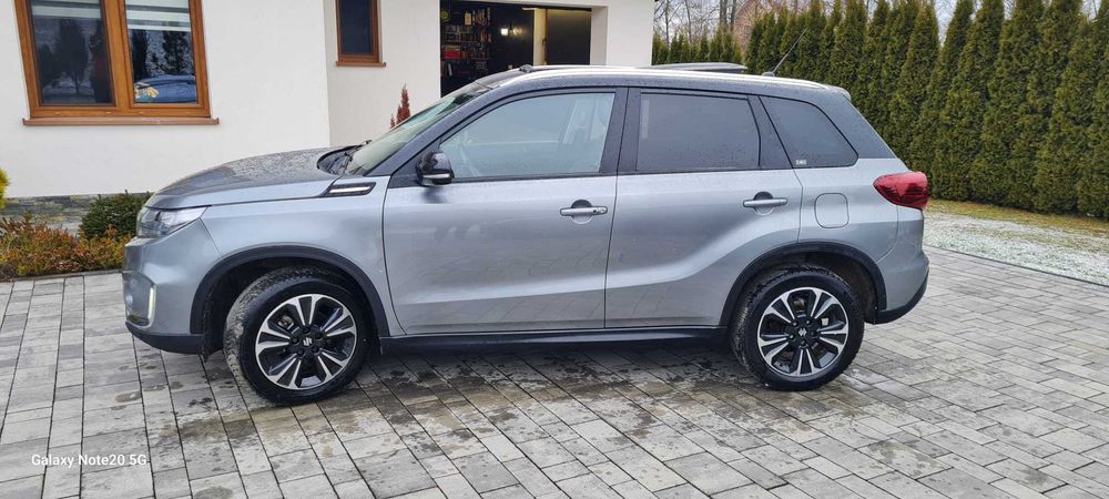 Suzuki Vitara 1,5 hybryda, 4x4, automat, kamera