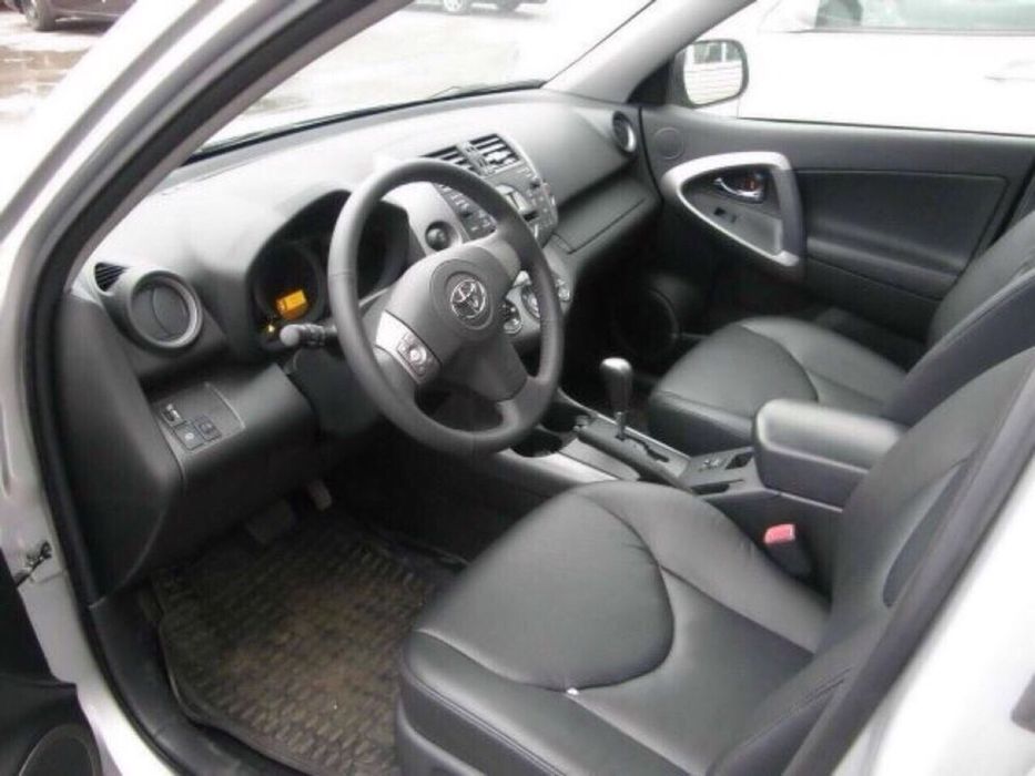 РОЗБОРКА Toyota RAV4 3 4 5 2006-2026 Бампер Капот Фара Крило Радіатори Двері Двери Дверка Кришка Ляда Батарея Диски Салон Пластик Стійка Цапфа Ричаг