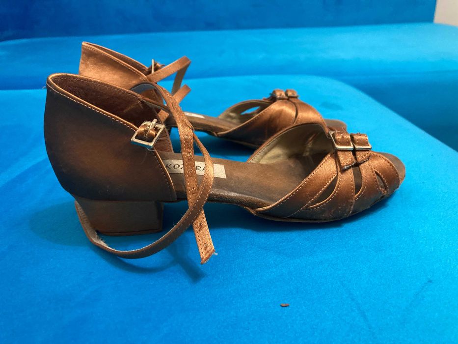 buty taneczne kozdra roz. 35 (23,5cm)