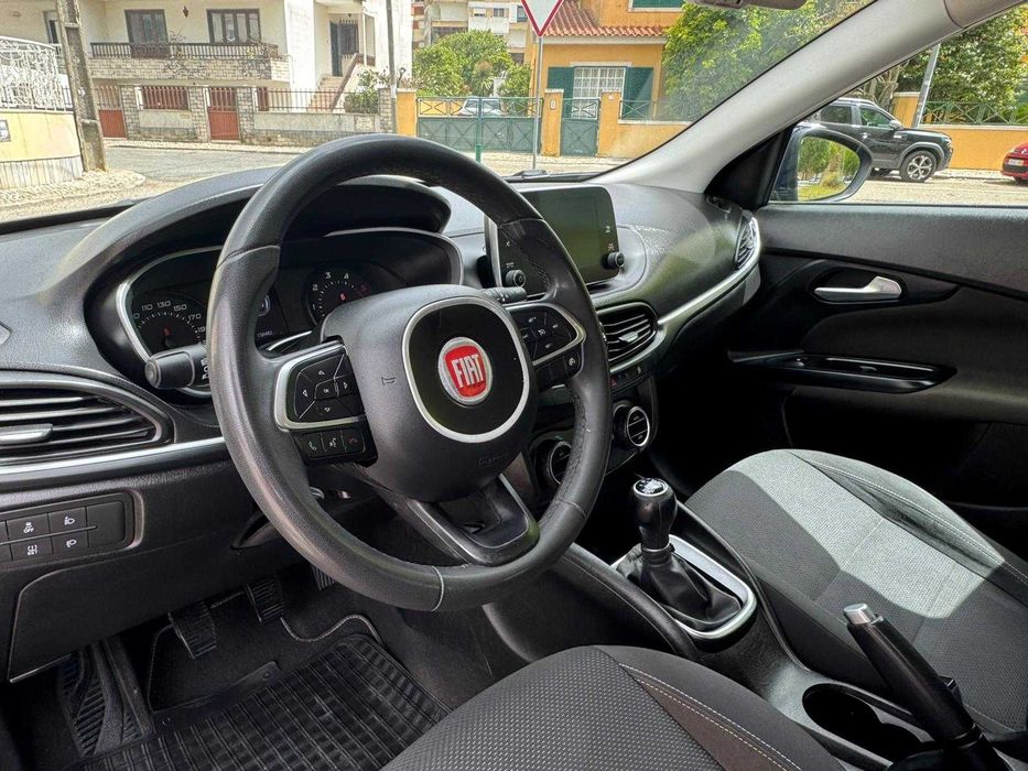 Fiat Tipo 1.3 M-Jet Lounge | Financiamento disponível