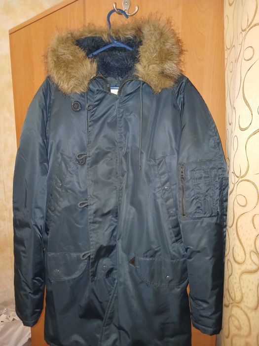 Продам куртку Аляска