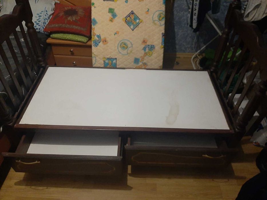 Продам дитячу кроватку