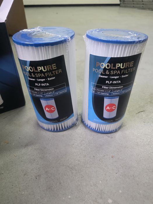 Wymienny wkład filtracyjny 2 x  do basenu i spa Poolpure PLF-INT A- C który jest zamiennikiem dla filtrów Intex PureSpa.