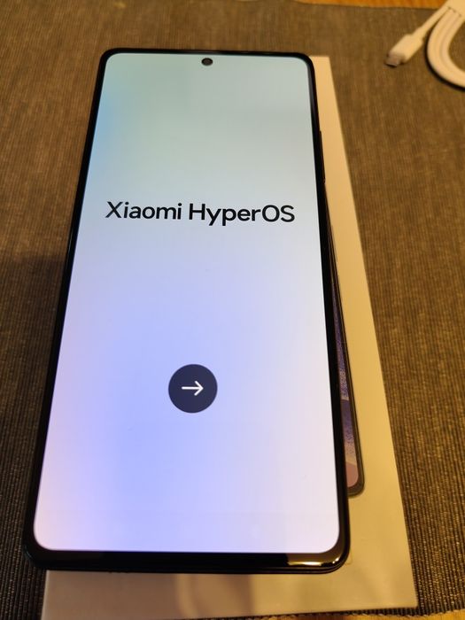 Sprzedam 2 telefony redmi