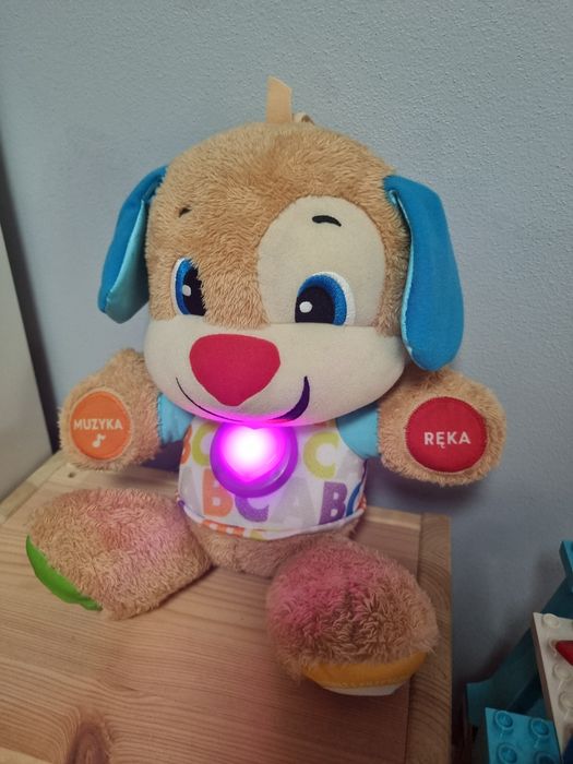 Szczeniaczek uczniaczek Fisher price