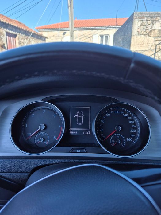 Volkswagen Golf 1.6 TDI BlueMotion, 105 cv, caixa manual, ano 2014.