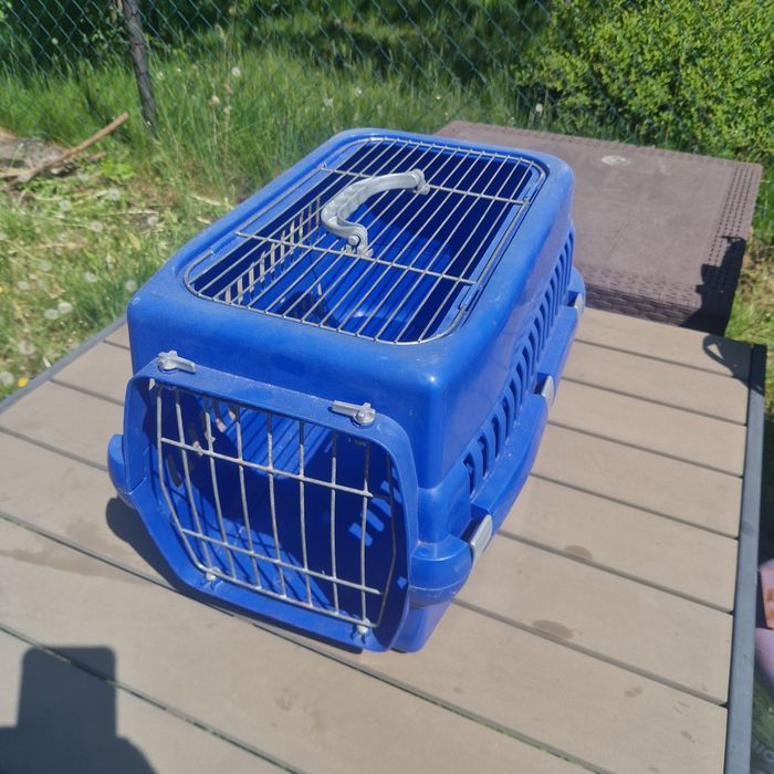 Wiklinowy kojec i transportery dla kota, psa.