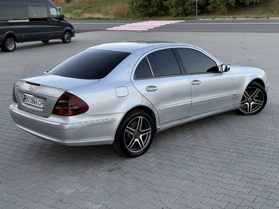 Mercedes Benz W211 E class 2.2 CDI
