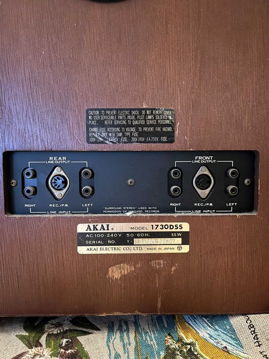 Akai 1730DSS magnetofon szpulowy kwadrofoniczny