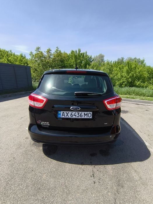 Ford C-Max SE Hybrid 2017 надійний та економний