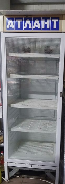 Холодильник-вітрина