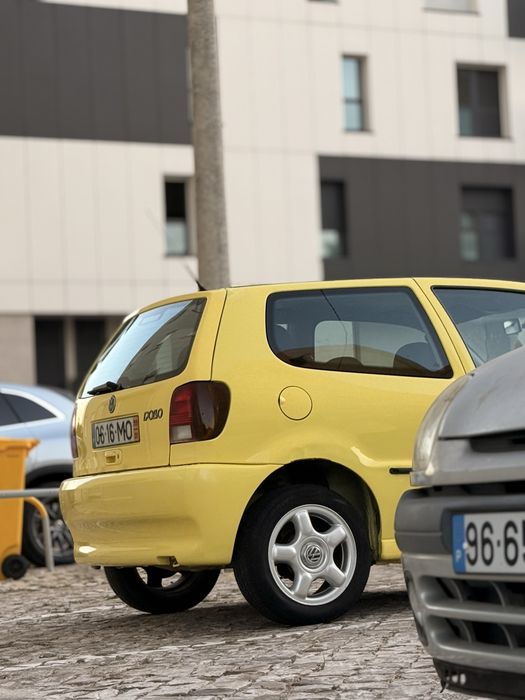 Polo 1.0i Versão Especial Color Concept