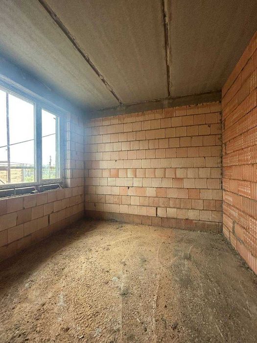 СВОЙ кирпичный таунхаус с участком возле моря