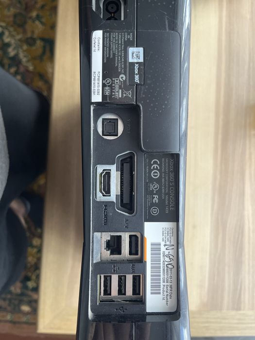 Приставка XBOX 360