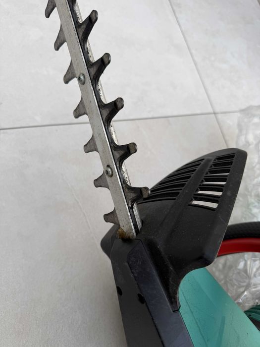Corta-Sebes Eletrico Bosch AHS 50-26 - Excelente Estado