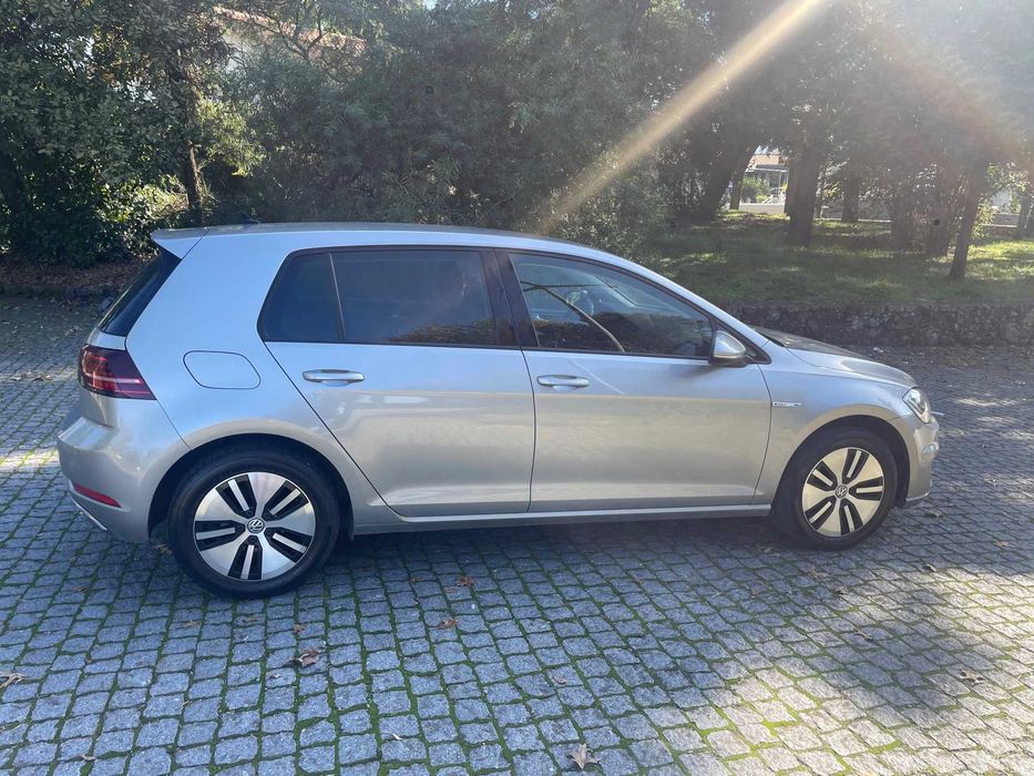 Volkwagen e-Golf, 2018, 36kWh, elétrico, só 53.000kms