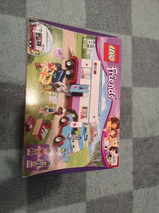 LEGO 41125 przyczepa lecznica dla koni