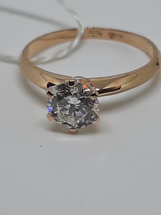 GIA 1.01 ct. H VS2. Золотое кольцо с бриллиантом.