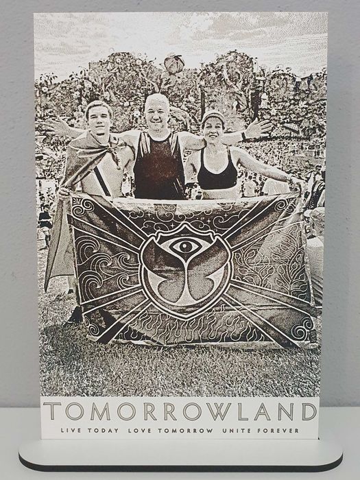 Tomorrowland Palcos e fotogravação