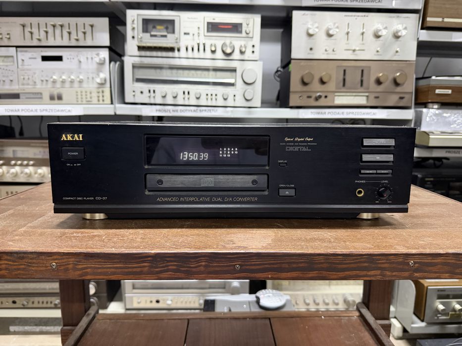 ‼️ Akai CD-37 – Odtwarzacz CD Hi-Fi z Przetwornikiem 1-Bit DAC i Wyjściem Cyfrowym | Audio Room
