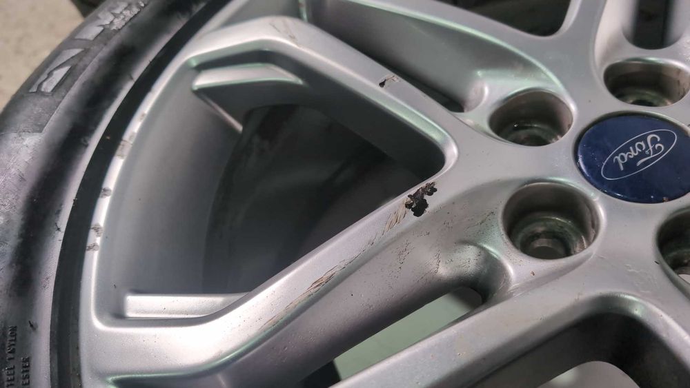 Комплект дисків R19 з шинами Milestar ms932 sport 245/55 для Ford