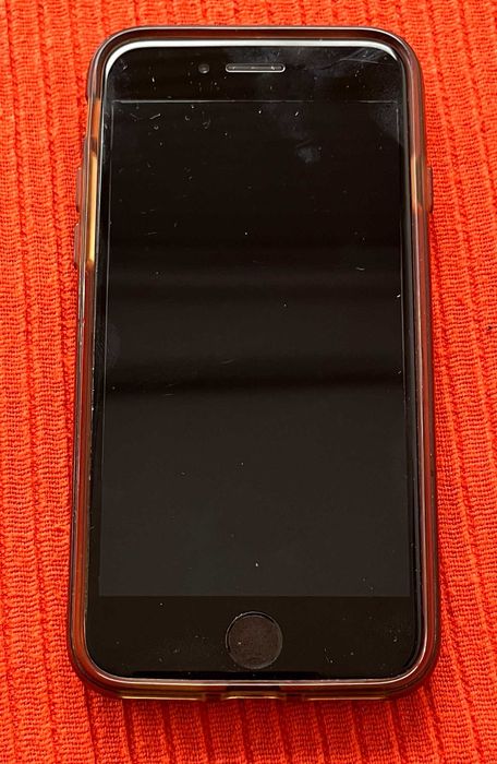 iPhone SE 2 128GB Preto