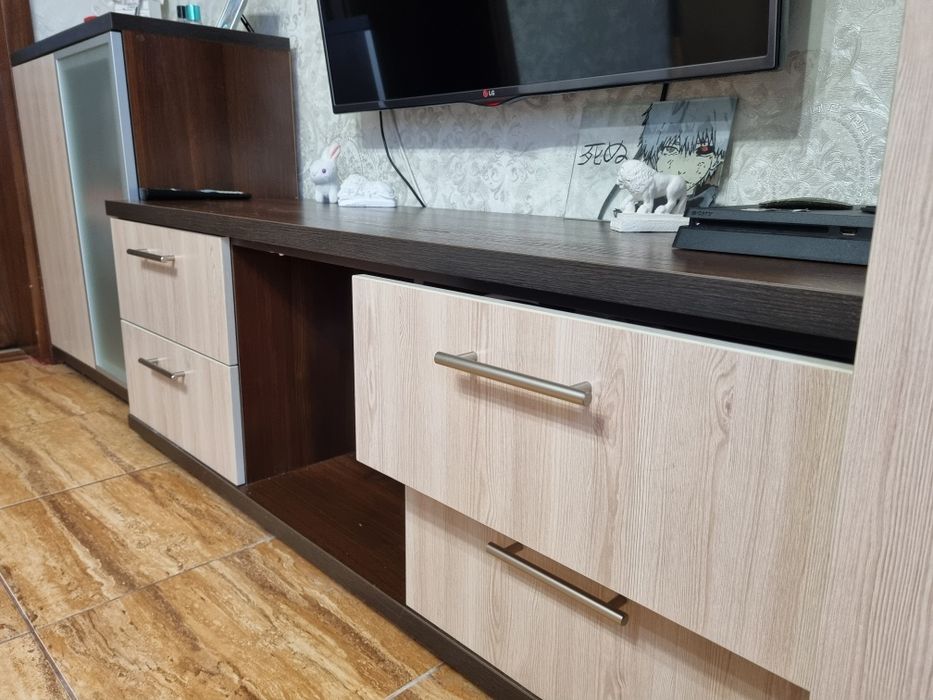 Стенка модульная, Шкаф в гостиную!