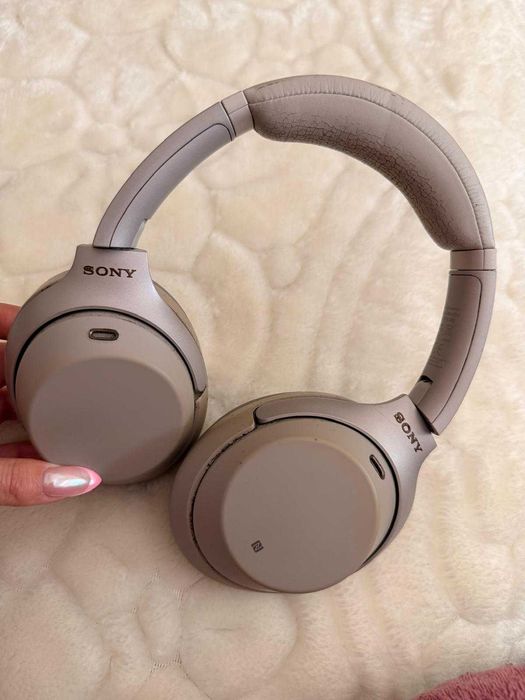 Headphones Sony WH-100XM4