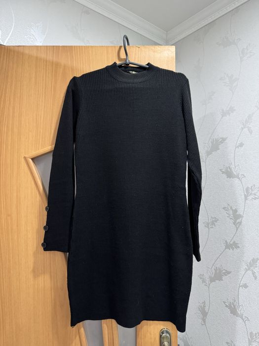 Джинси жіночі, трикотажна сукня, кофта