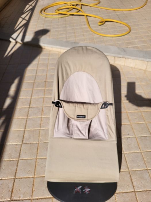 Espreguiçadeira Babybjorn como nova