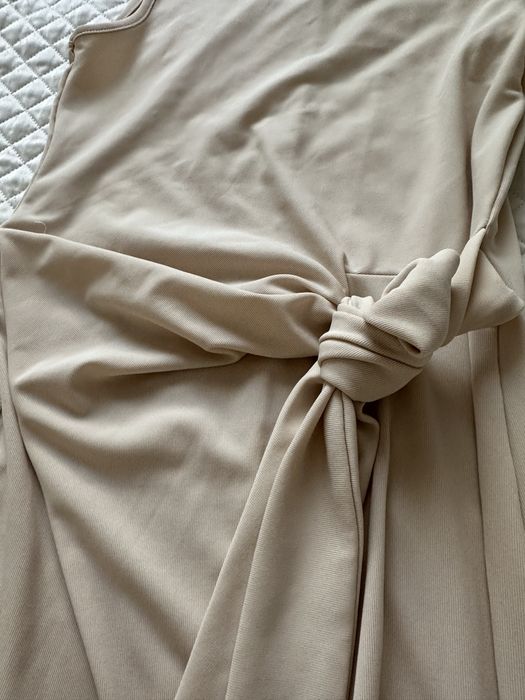 Sukienka midi nude basic xs H&M wezel lato wiosna
