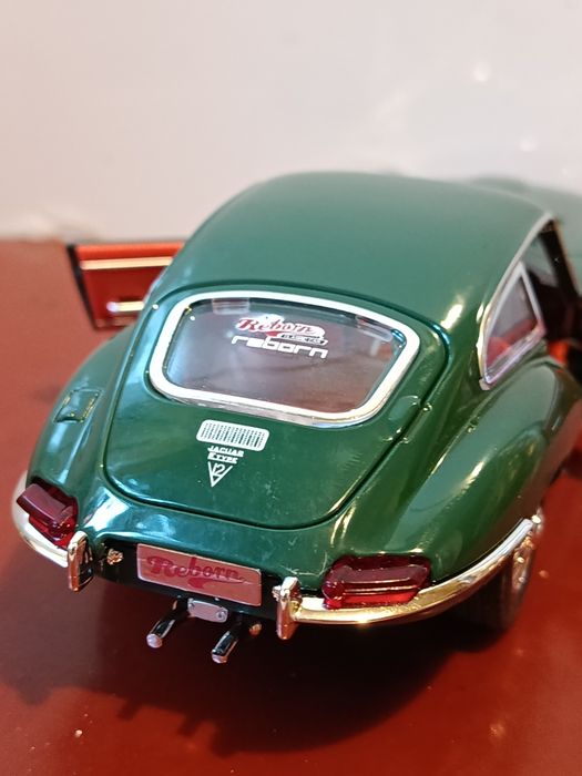 Модель Jaguar E-Type 1/24