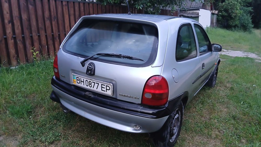 Продам Опель корса 1,4 автомат