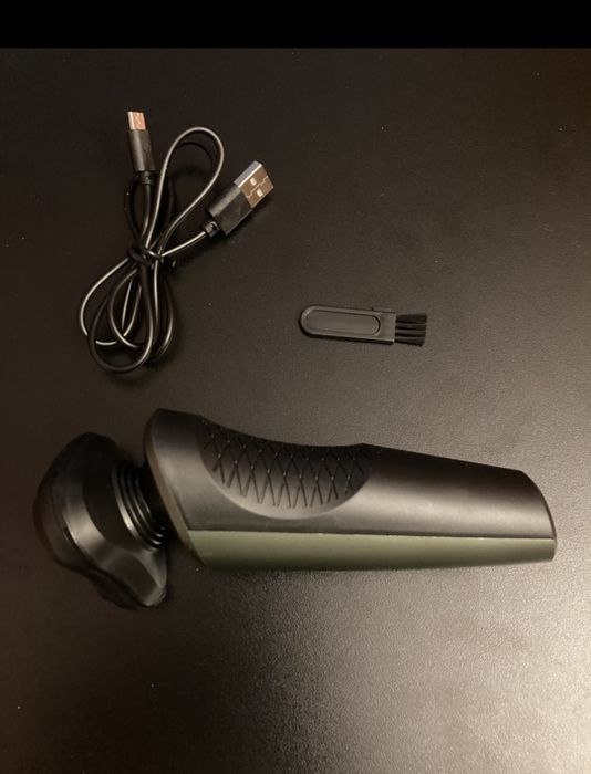 Електробритва для щоденного використання.