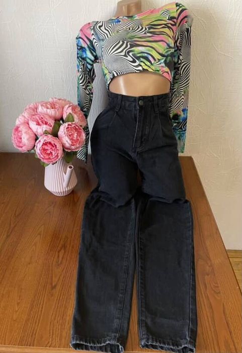 Продам Джинси МОМ (xs)