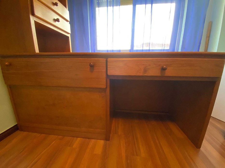 Móveis de quarto + Cama