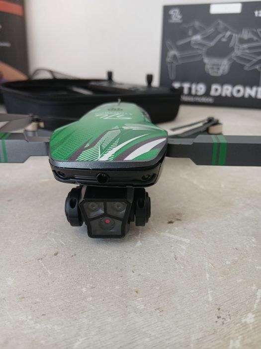 Bezszczotkowy  dron Ttroards TT19.