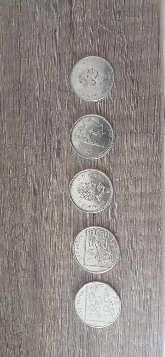 Moedas e selos , 20€ tudo
