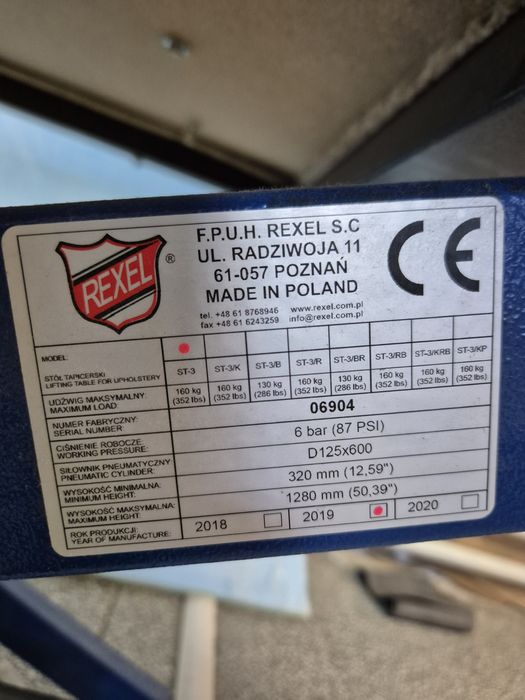 Pneumatyczny stół tapicerski