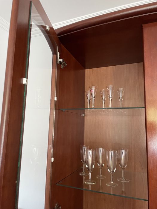 Witrynka, szafka przeszklona