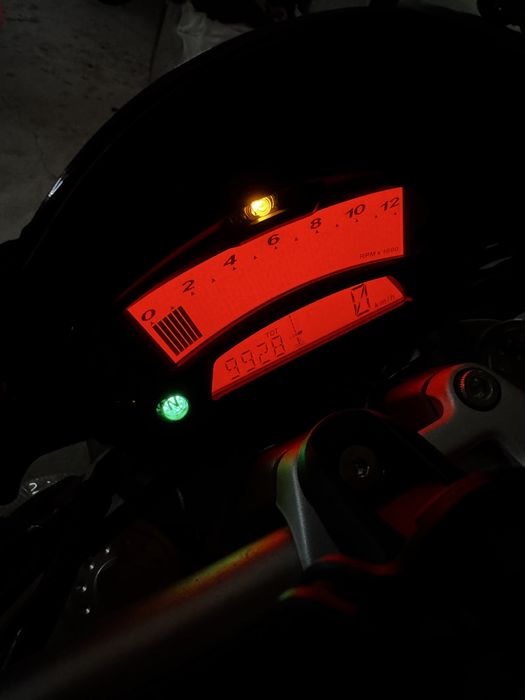 Ducati Monster 696 ABS