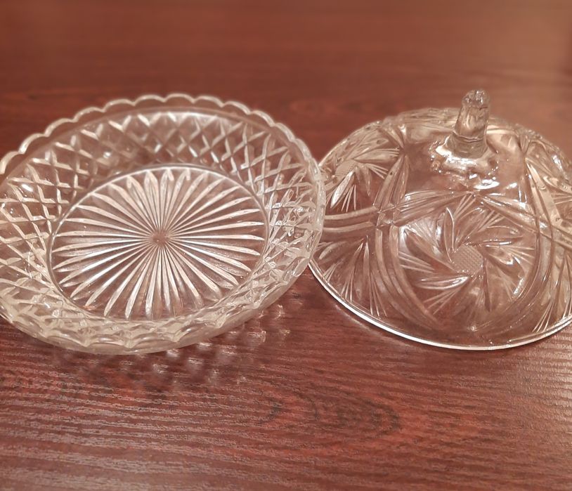 Кришталевий посуд