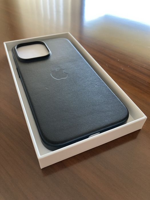 Apple Capa Pele iPhone 14 Pro Max Magsafe Preta