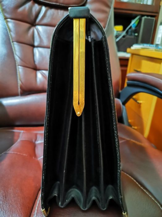 mala de executivo em pele genuina