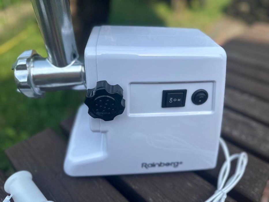 Мясорубка електрична з соковижималкою 3000w ‼️ Електромясорубка нова Німечинна‼️ Электромясорубка. Єлектромясорубка. Соковижималка. Електром'ясорубка