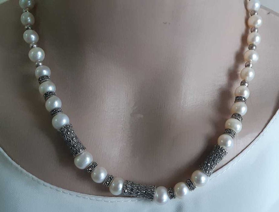 Винтажное ожерелье из жемчуга с серебряными вставками