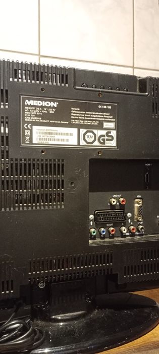 Telewizor 19 cali x2 i 23 cale Medion